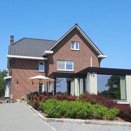 B&B Gellick ลานาเคน ภายนอก รูปภาพ